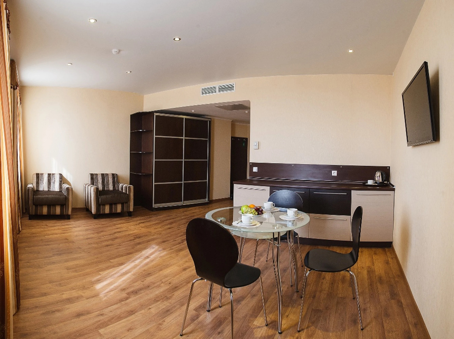 Отель «Кристалл»