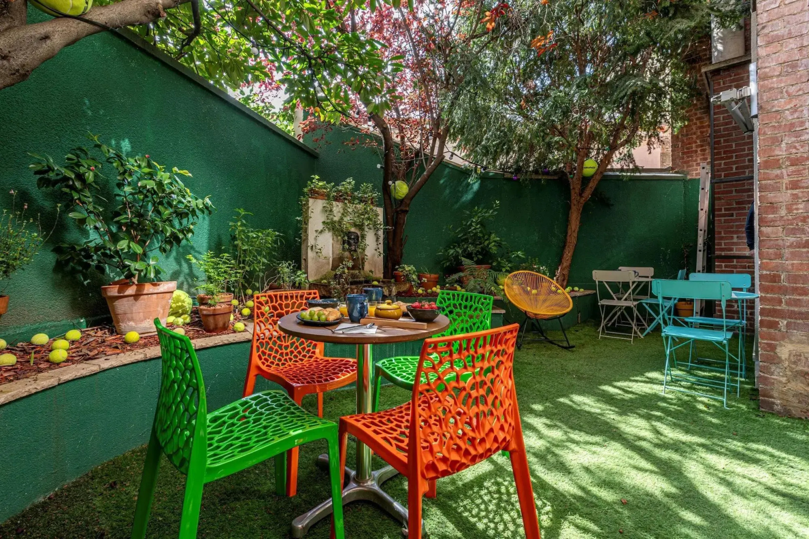 Hotel Olympic Paris Boulogne by Patrick Hayat