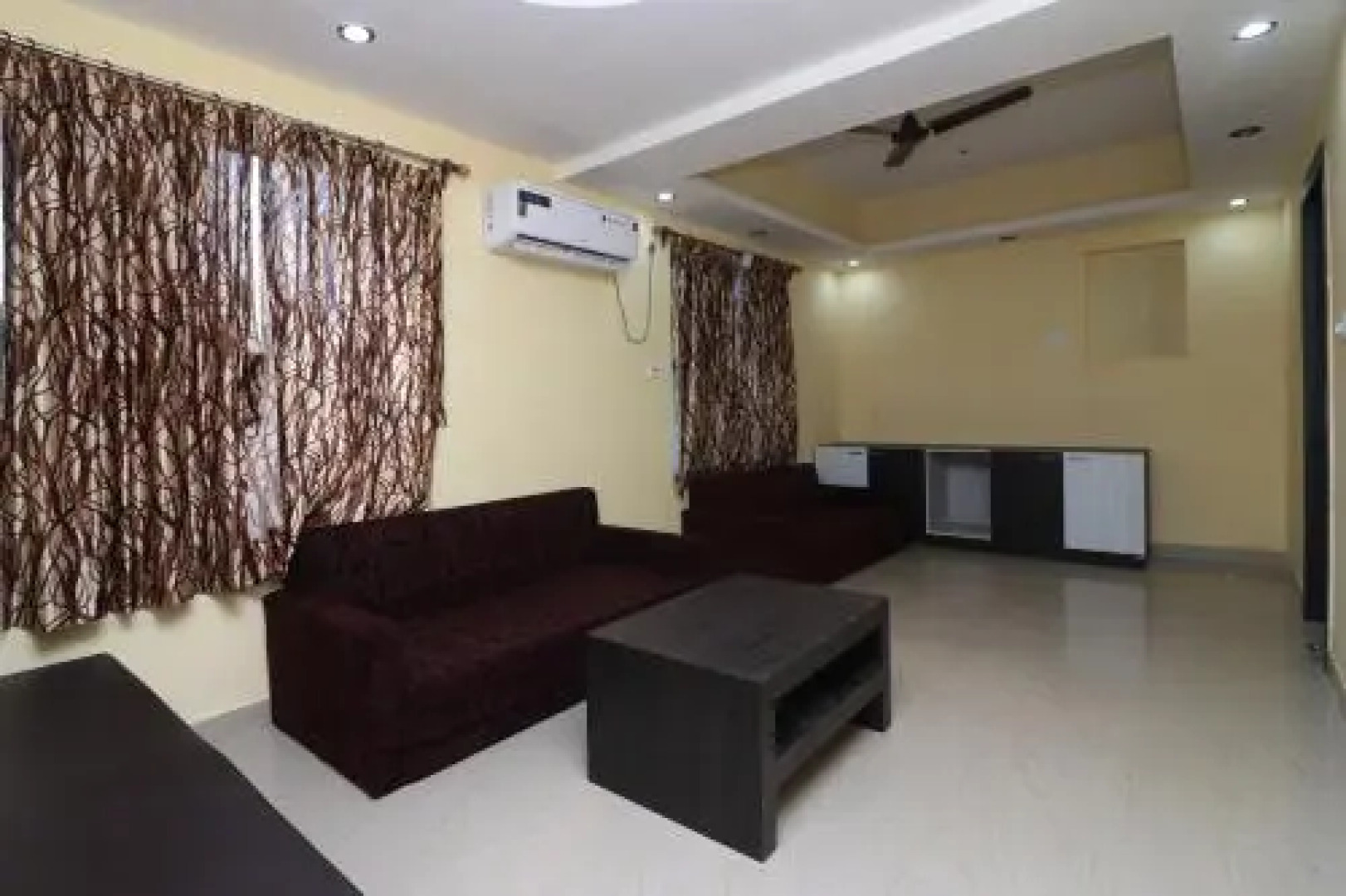 OYO 13615 Holiday Resort Digha