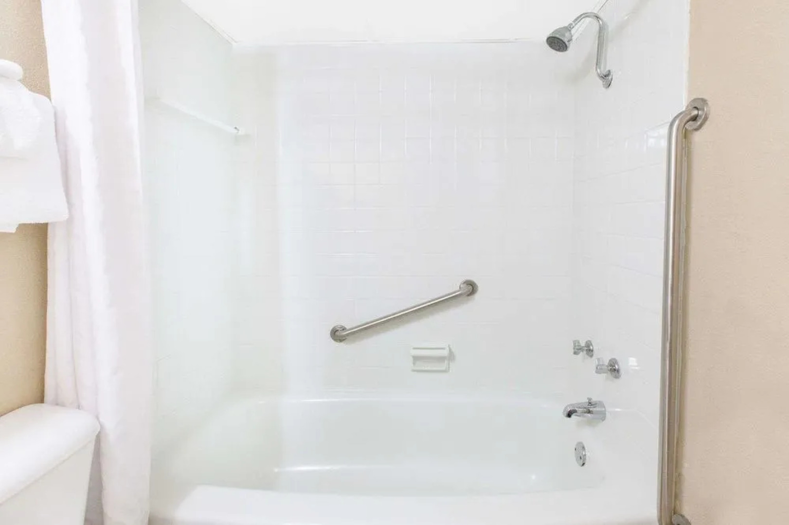 Super 8 Millbury Toledo Perrysburg