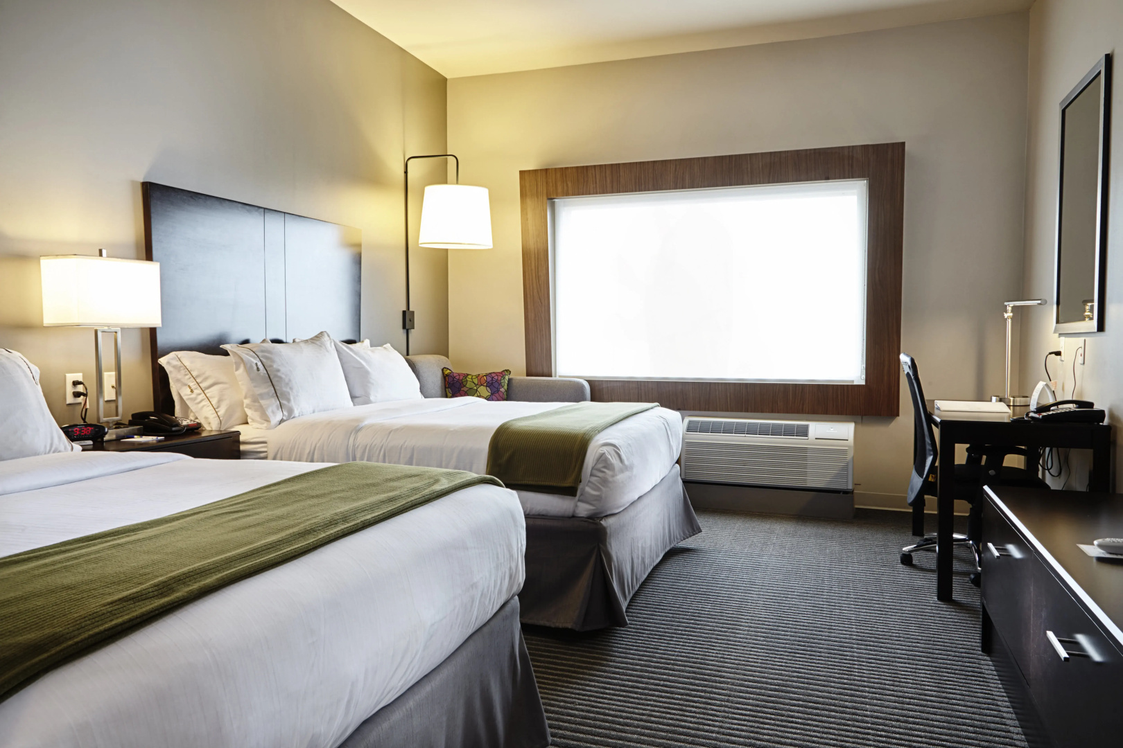 Holiday Inn Exp Stes Tahlequah by IHG