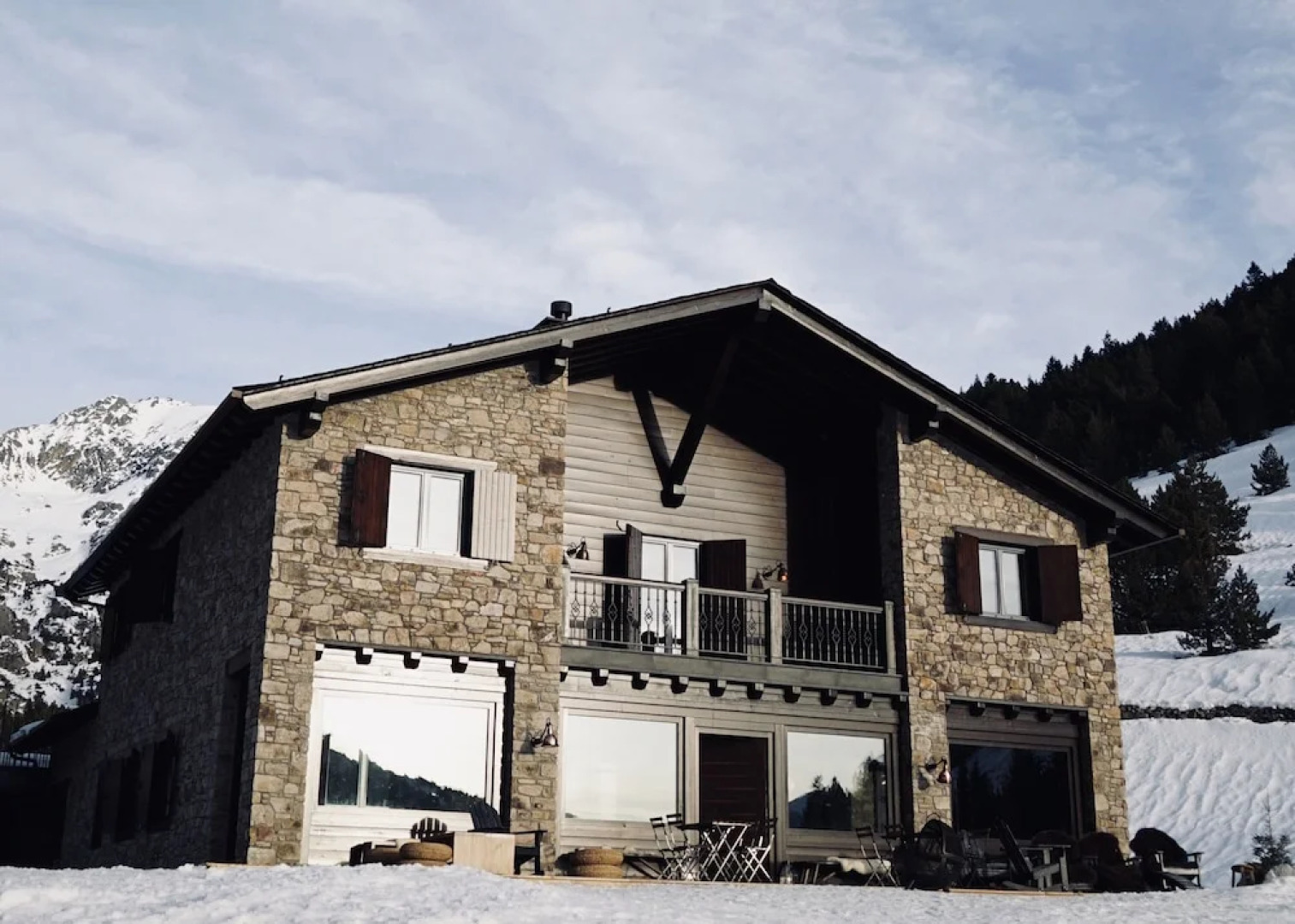 L'Ovella Negra Mountain Lodge