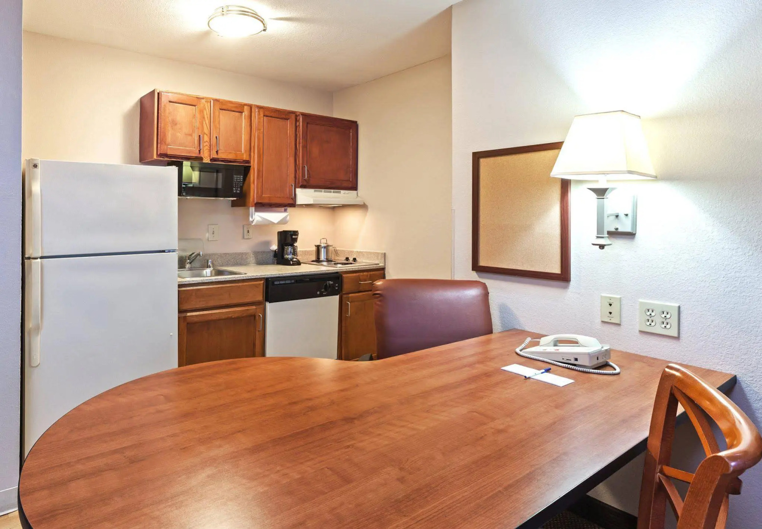 Candlewood Suites Market Center by IHG