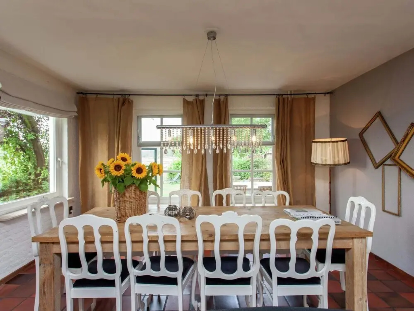 Authentic Holiday Home in North Brabant by the Forest