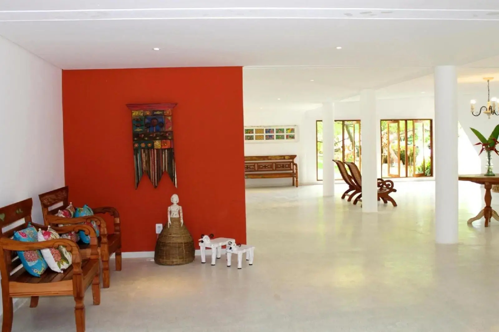 Anga Beach Hotel