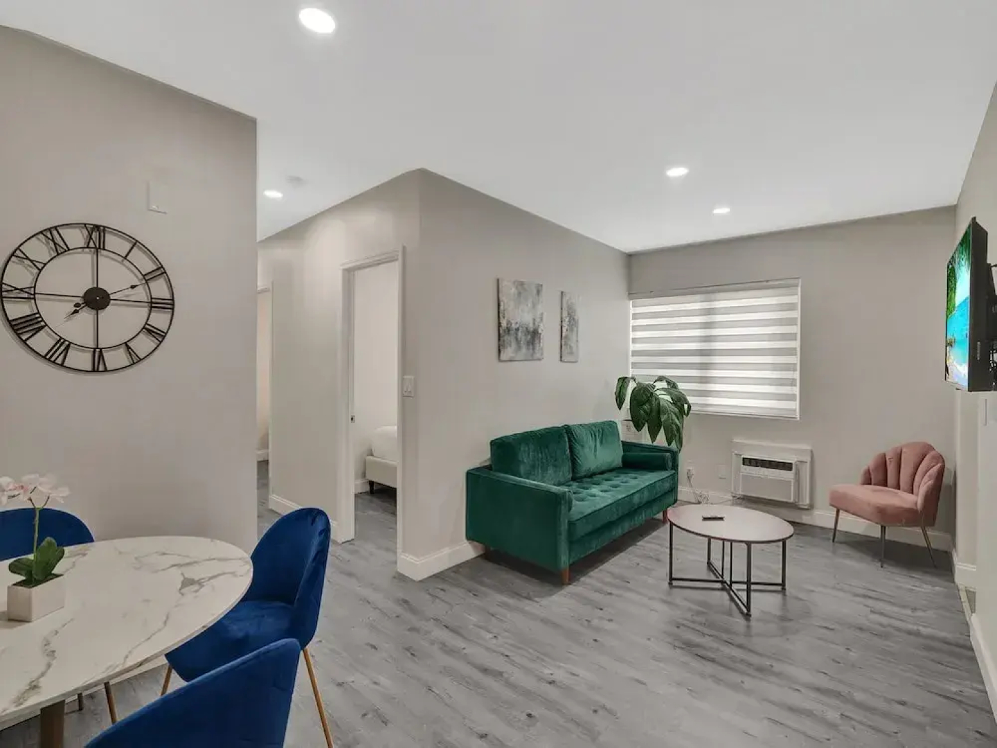 Bay Harbor Suites