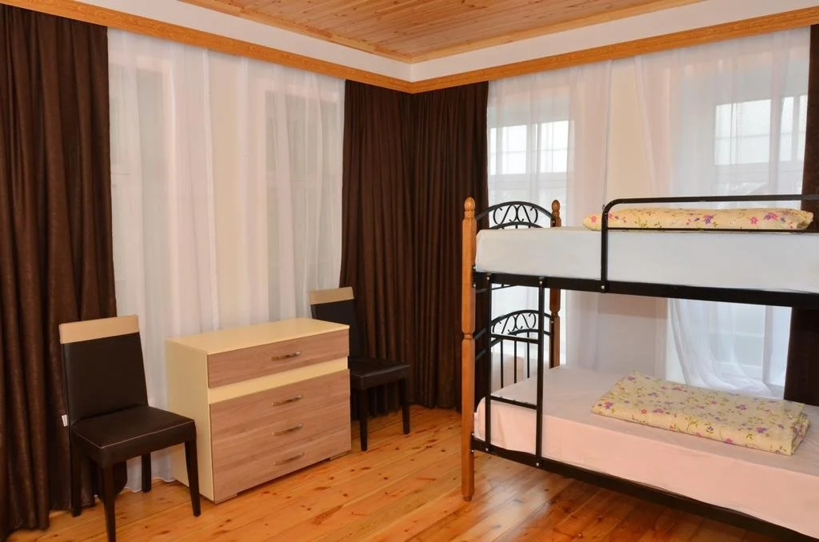 Sheki Panorama Guest House