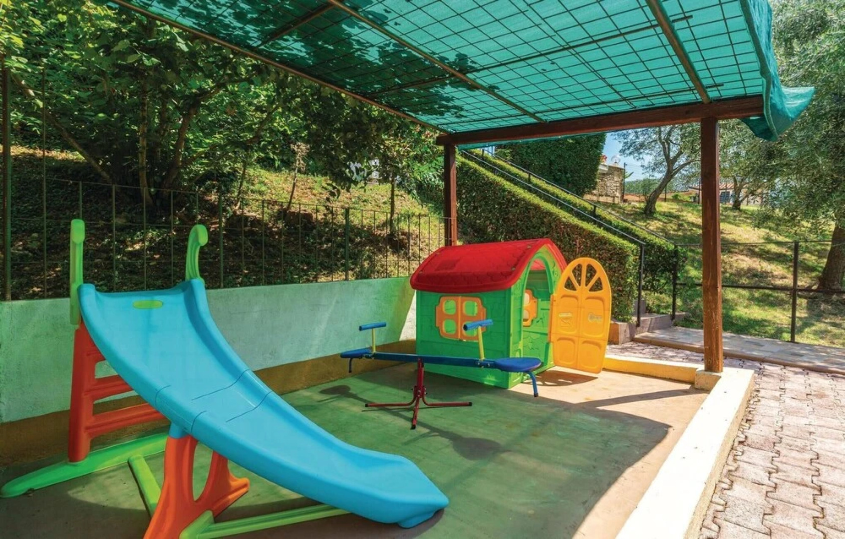 Awesome Home in Pula with WiFi, Hot Tub & Sauna