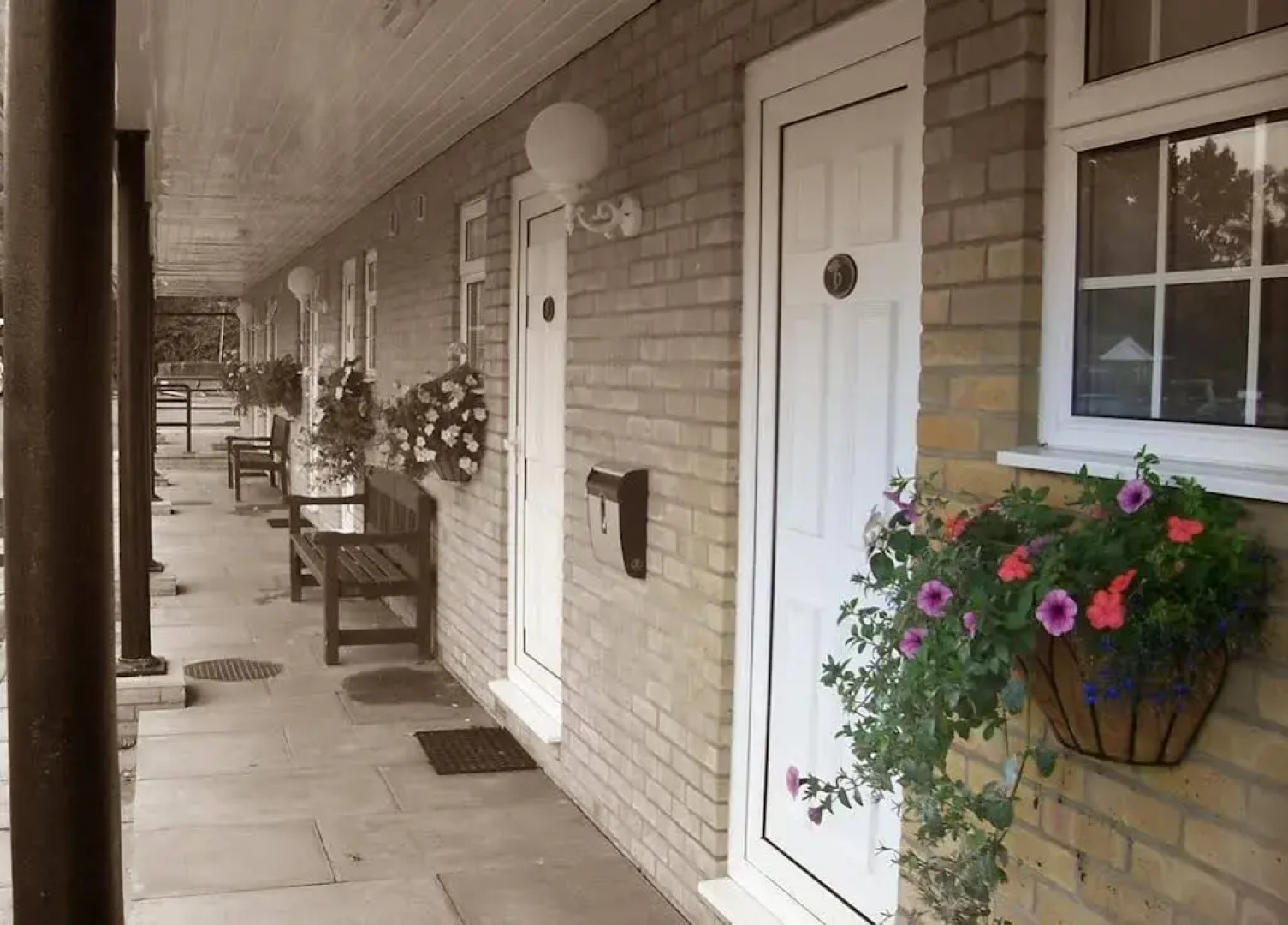 Roydon Marina Village Hotel