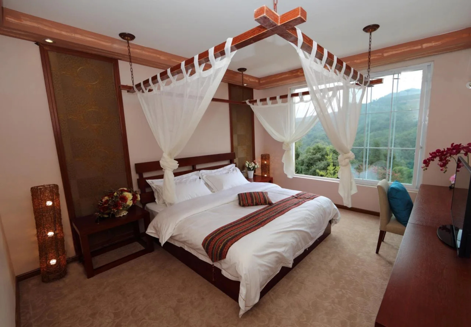 Panshan Tingquan Tuwo Holiday Resort