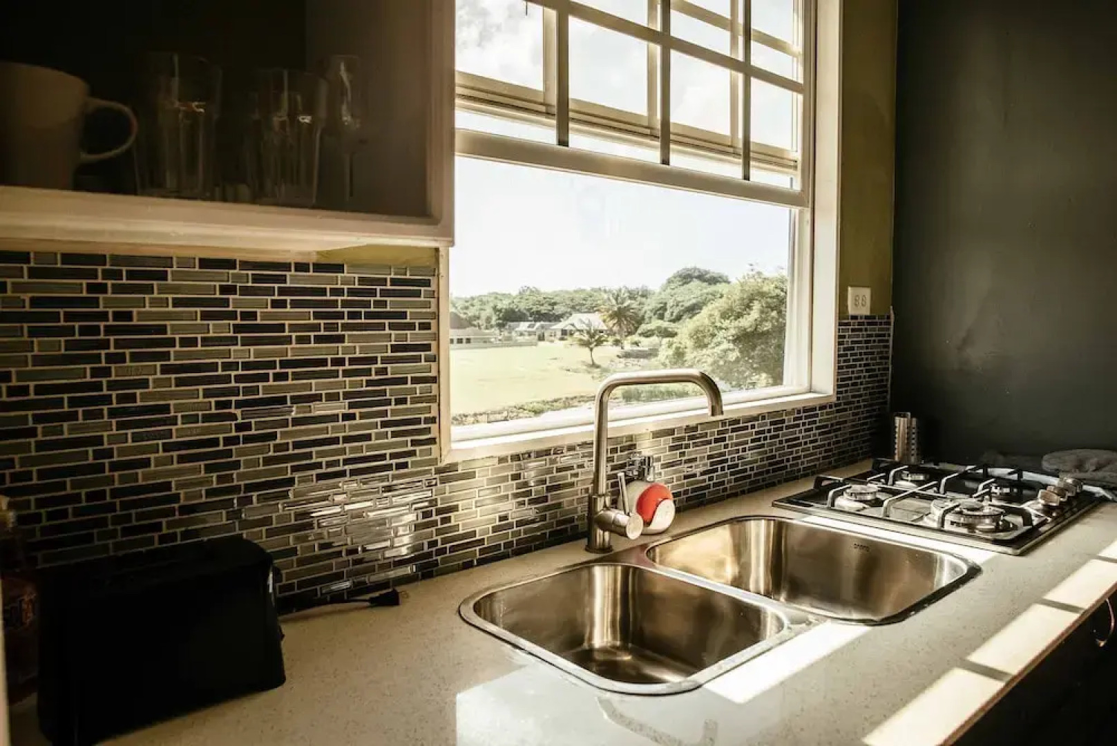 Paradise Home Apartments