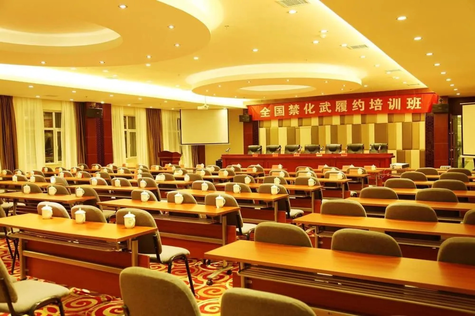 Qinghai Jianxiang Yixin Hotel