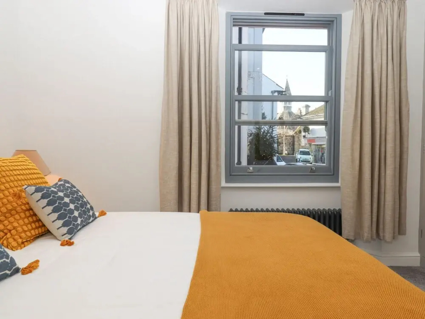 The Cottage on The Square