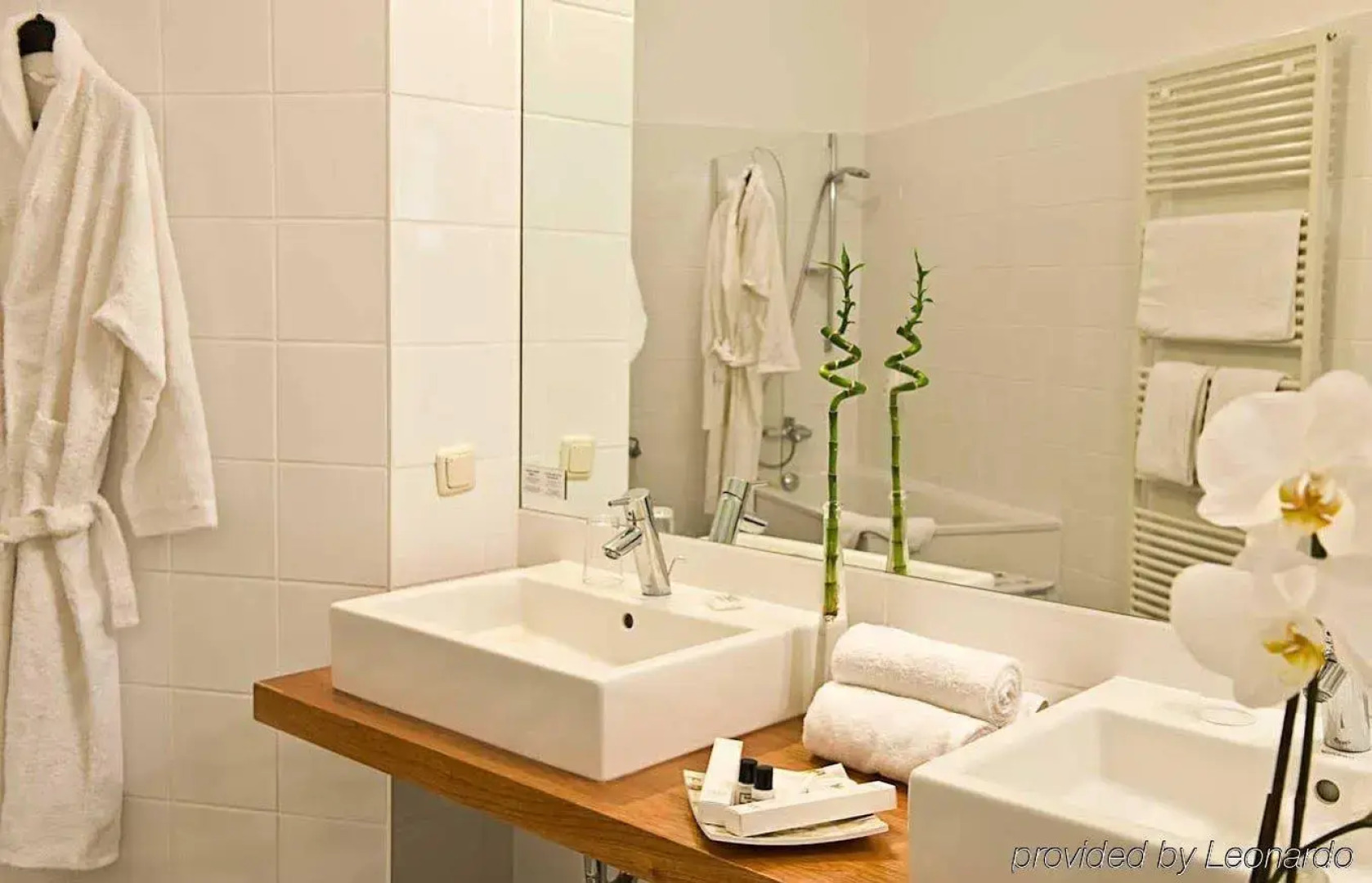 Hotel Dieksee - Collection by Ligula