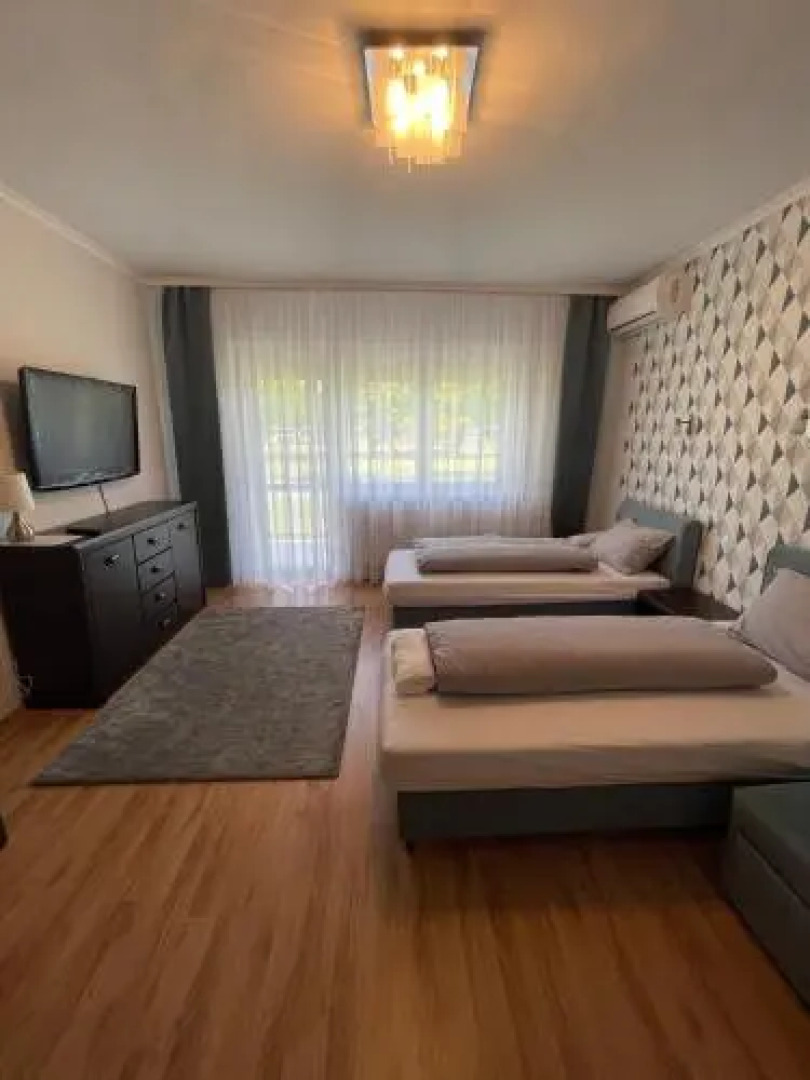 Weninger Apartman Lakas