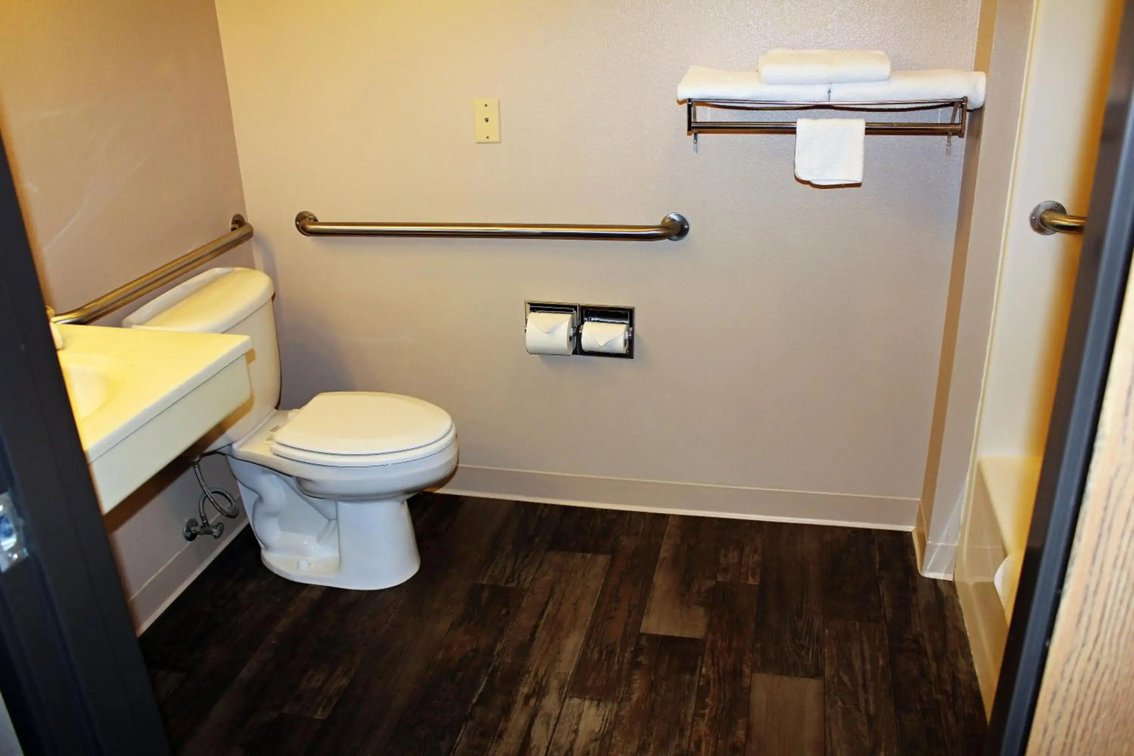 Capri Inn and Suites of Beatrice