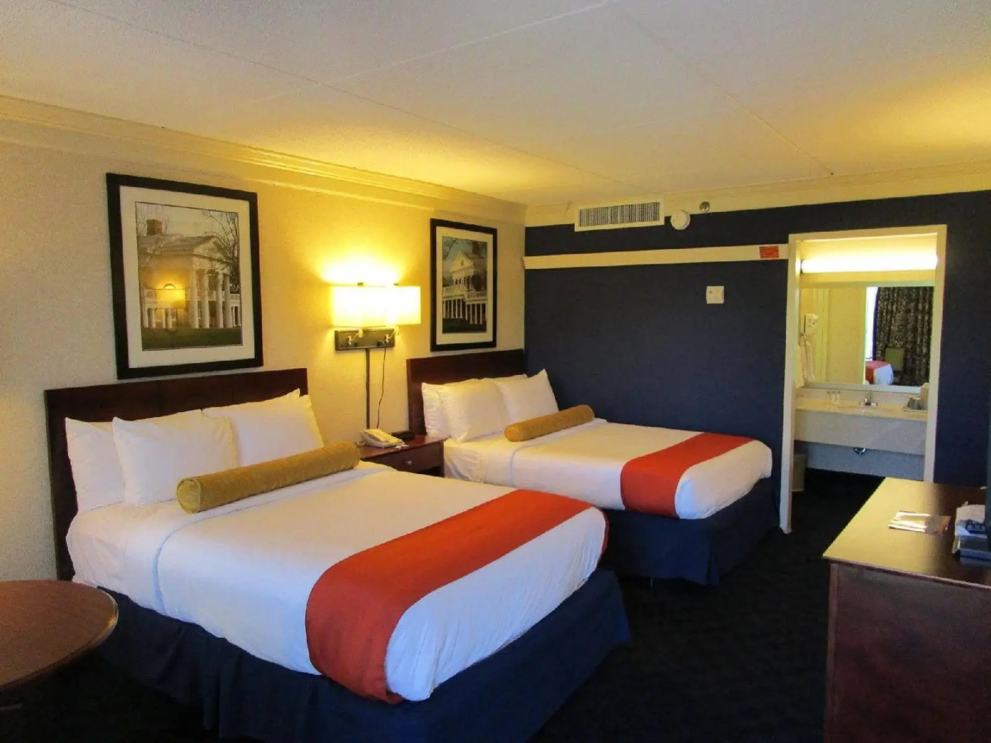 The Cavalier Inn at The University of Virginia