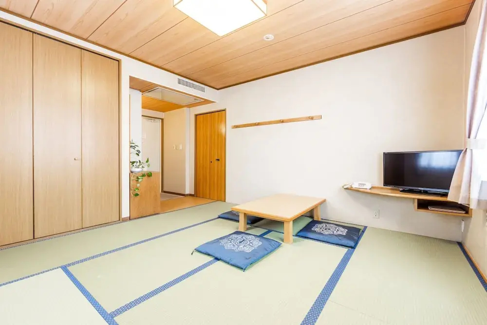 OYO Hotel Bird Inn Nayoro