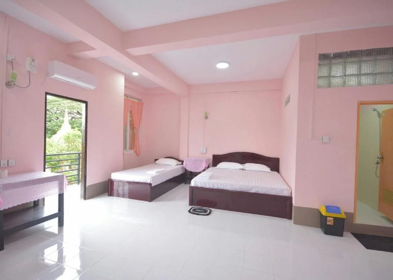 Soe Brothers II Guesthouse