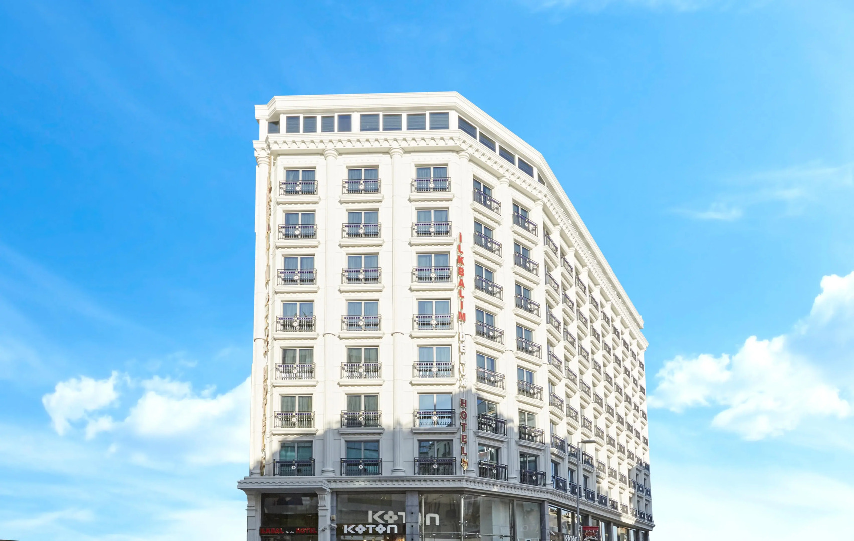 Ilkbal Deluxe Hotel & Spa