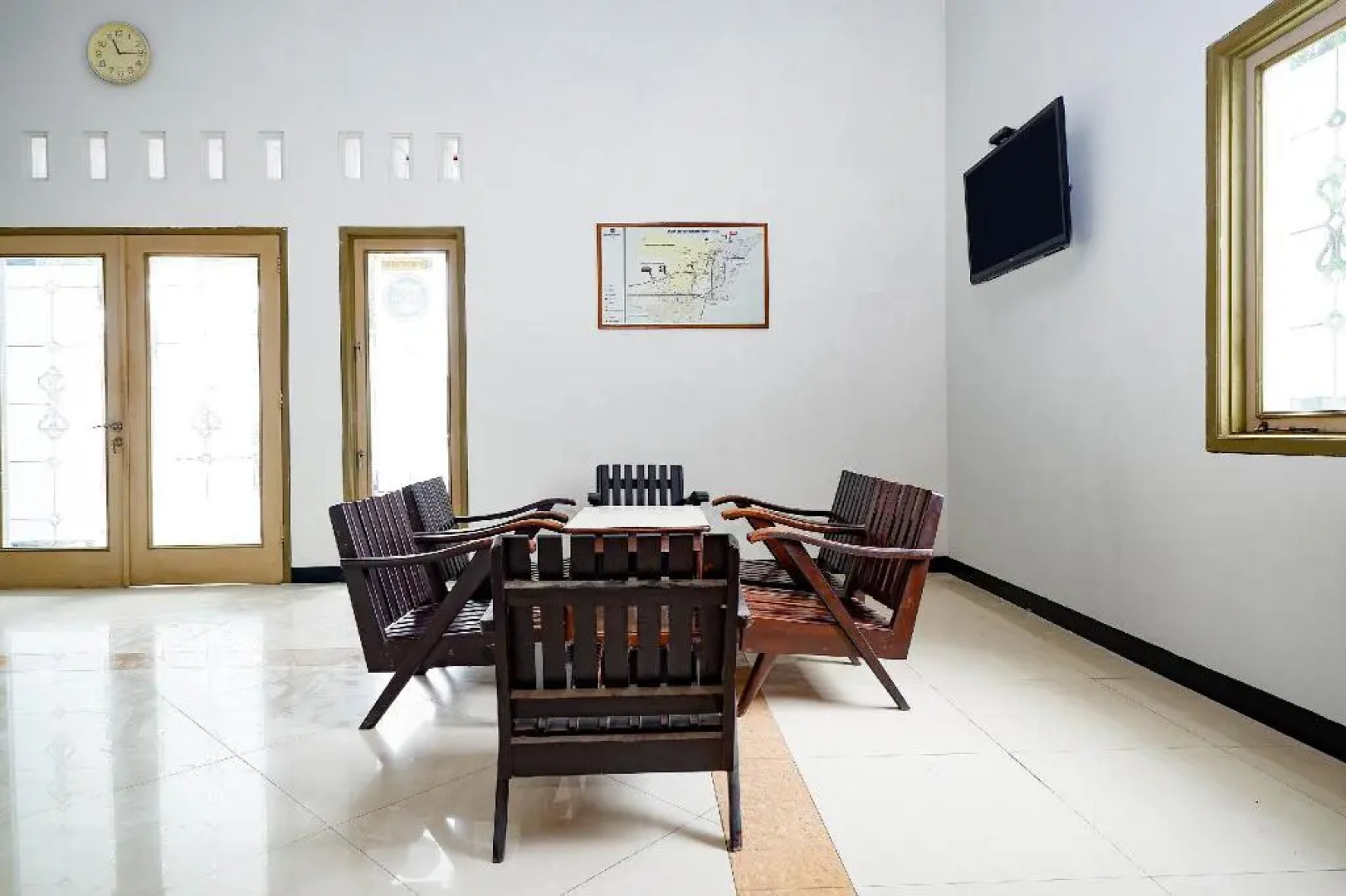 Super OYO 2436 Hotel Kencana