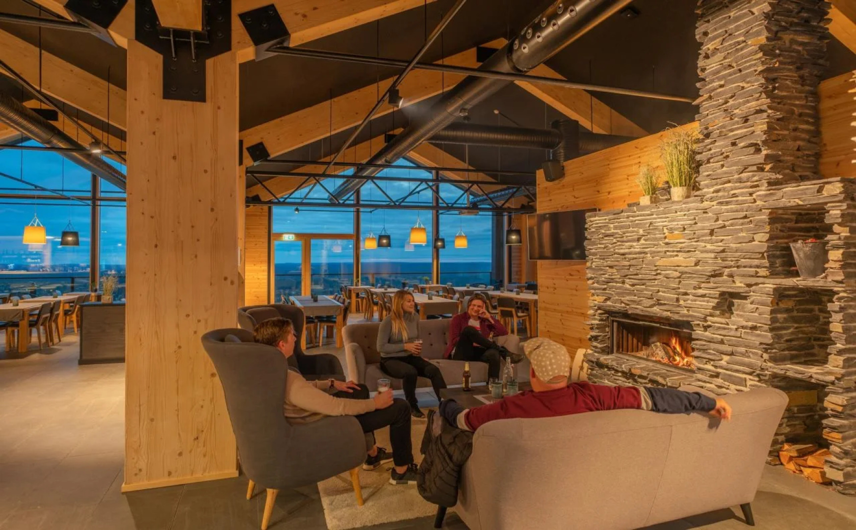 Star Arctic Hotel & Activities