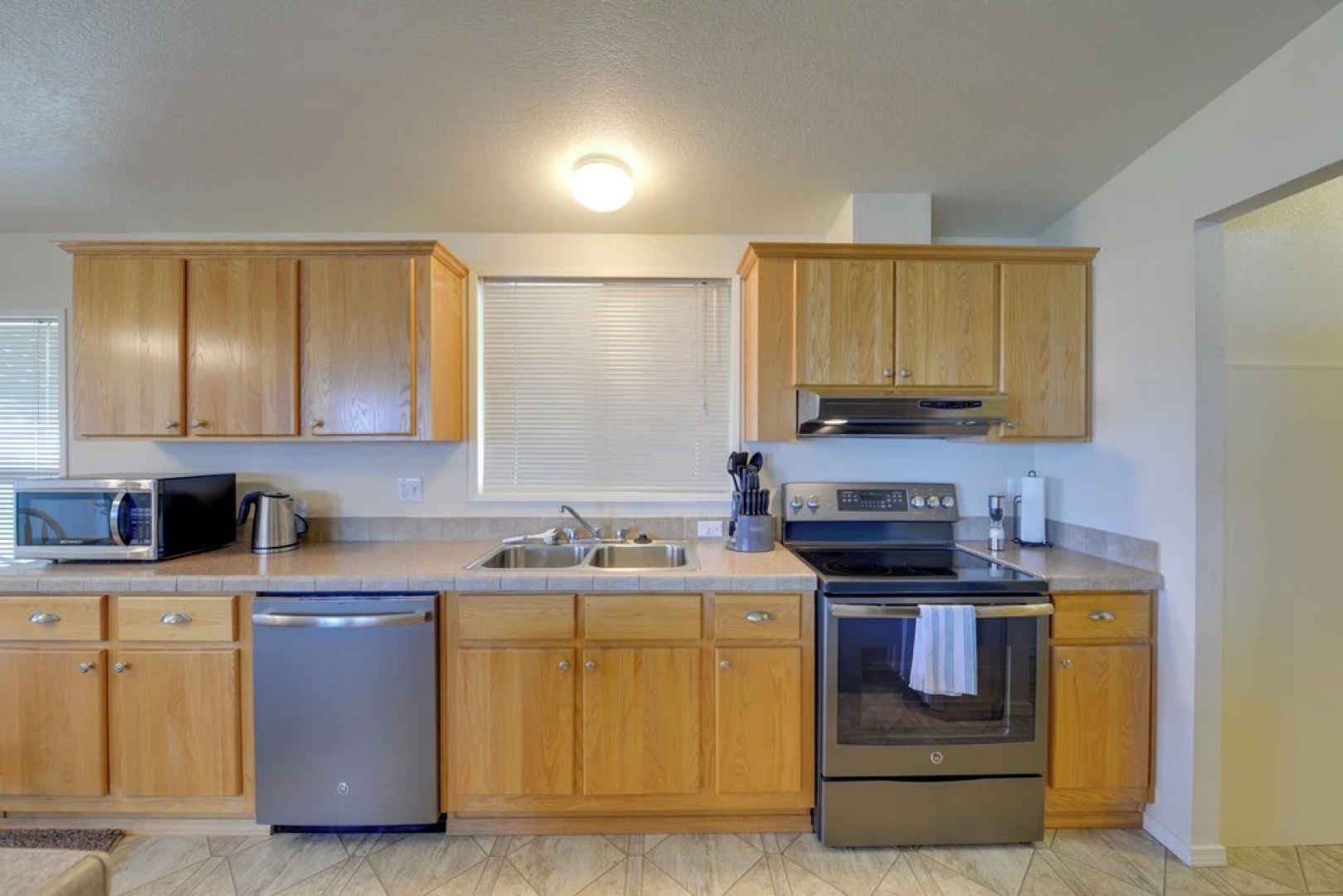 Smith River Home w/ Boat Launch & Ocean Views