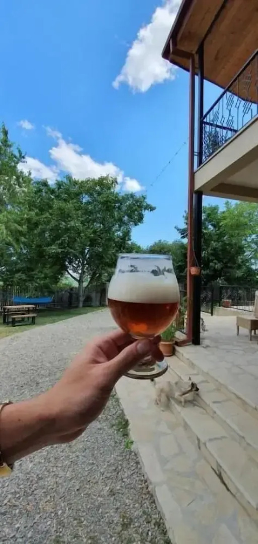 Гостиница Lost Ridge Inn, Brewery & Ranch