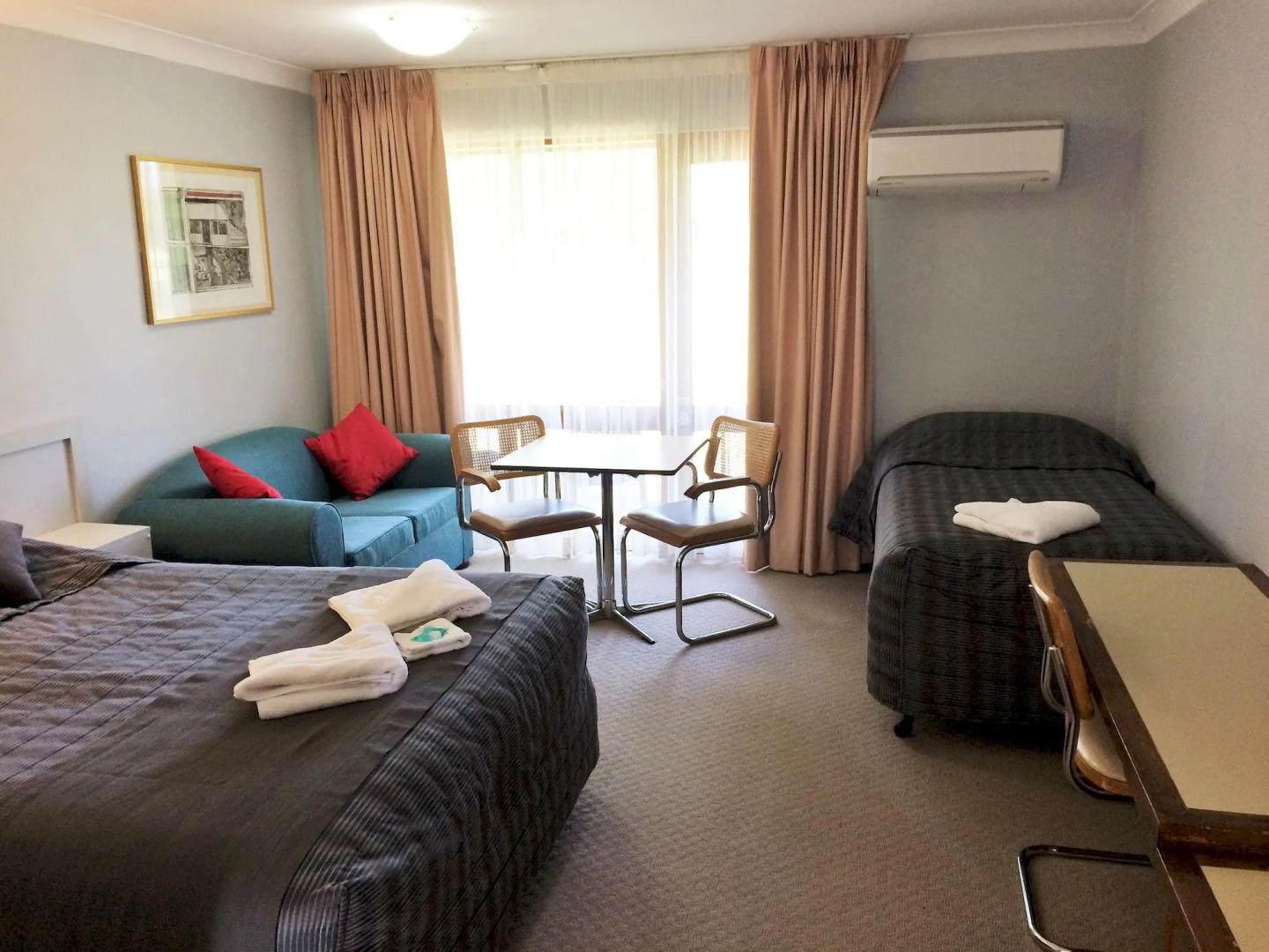 Town & Country Motor Inn Forbes