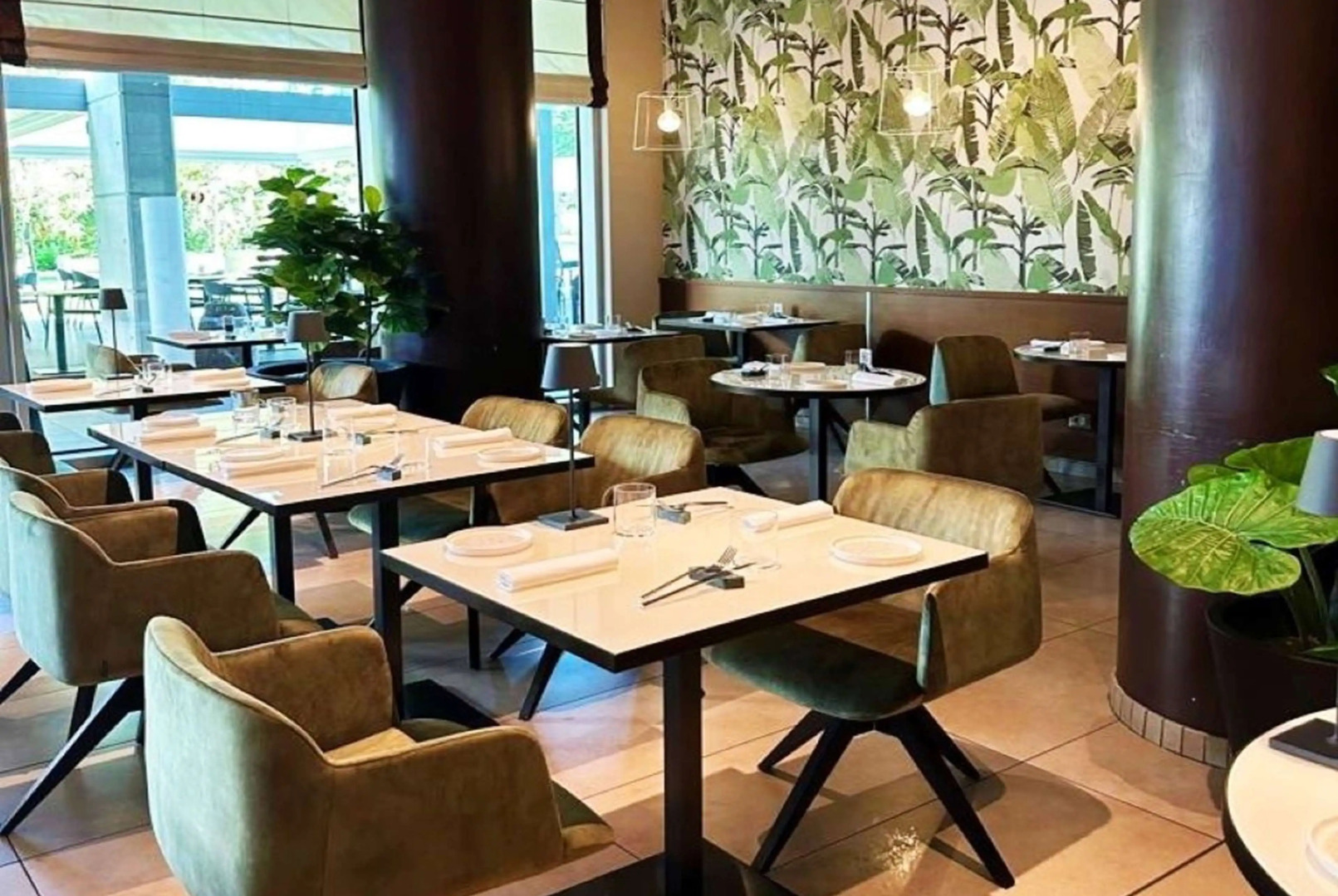 Отель Ramada Plaza by Wyndham Milano