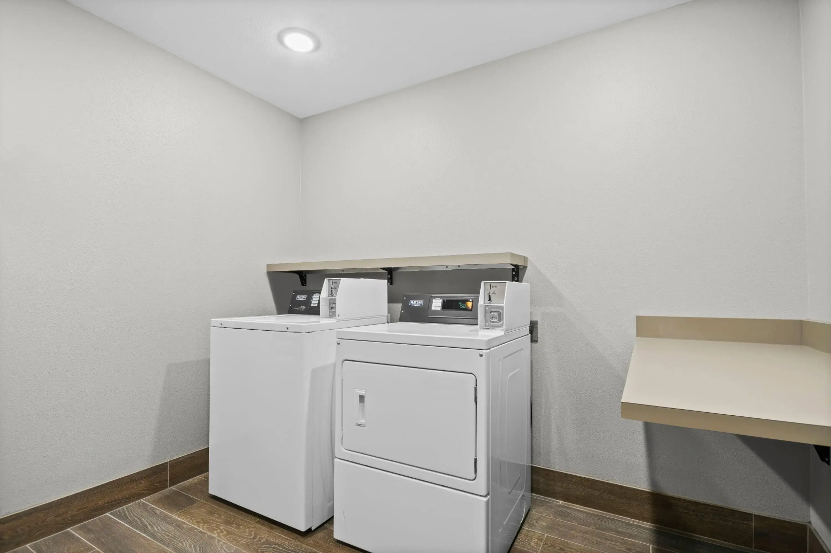 AmericInn by Wyndham International Falls