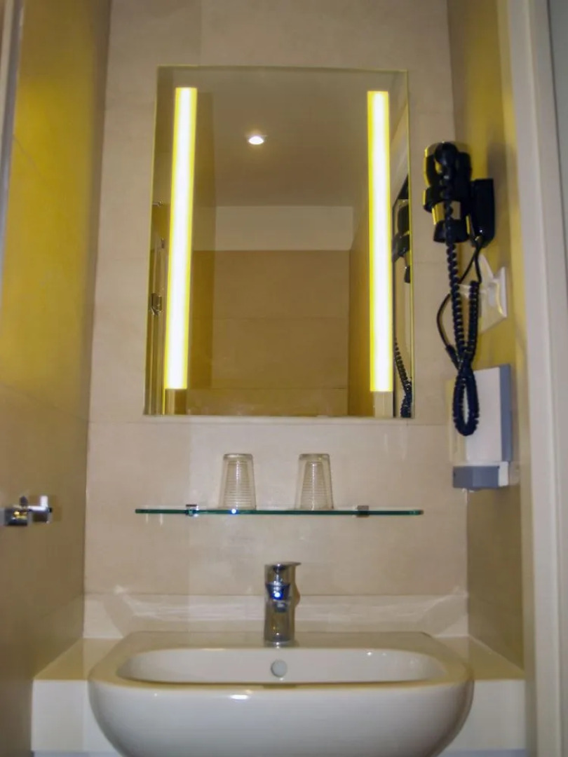 Világos Hotel Balatonvilágos