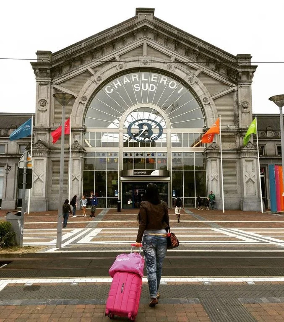 Charleroi Apartotel Des Jardins De La Fontaine Qui Bout