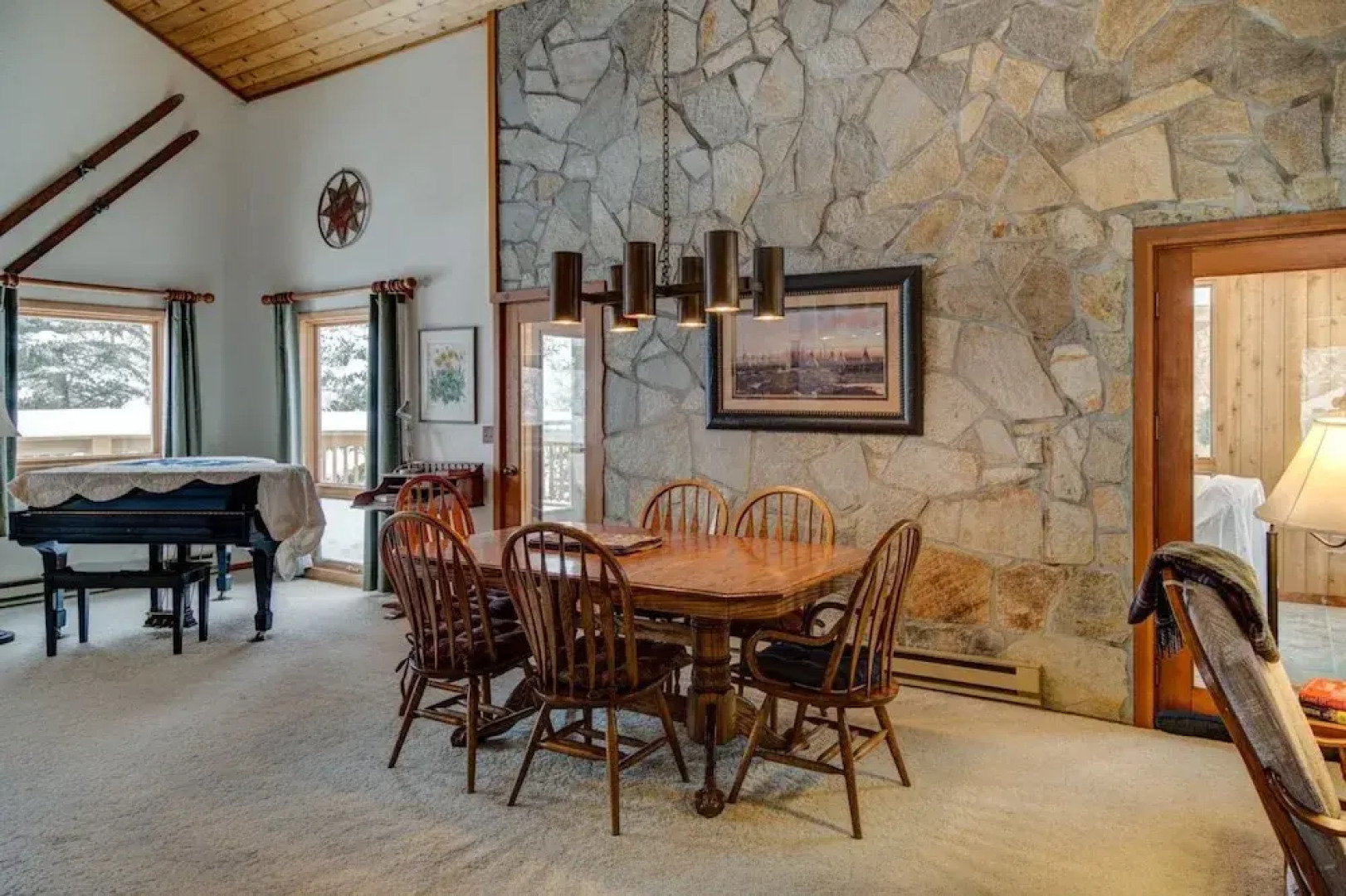 Big Sky - Two Moons Retreat