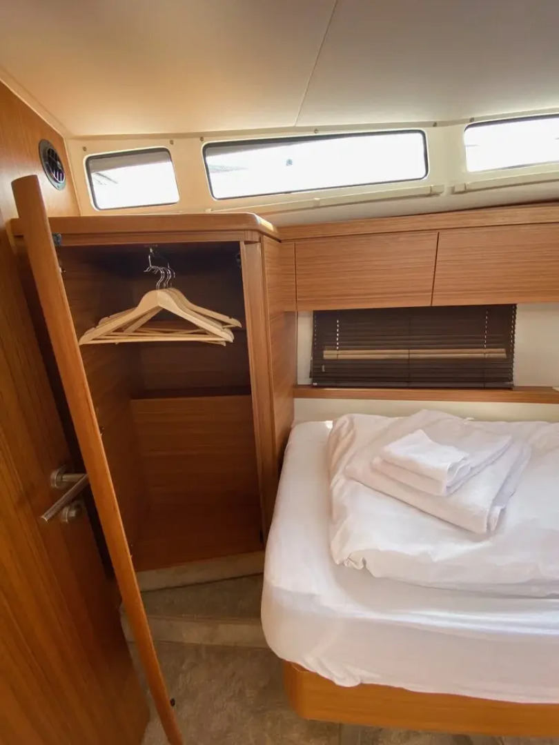 Porsgrunn Centrum Boat Hotel