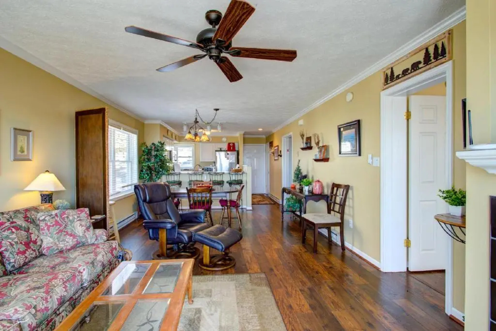 Southcrest Overlook by VCI Real Estate Services