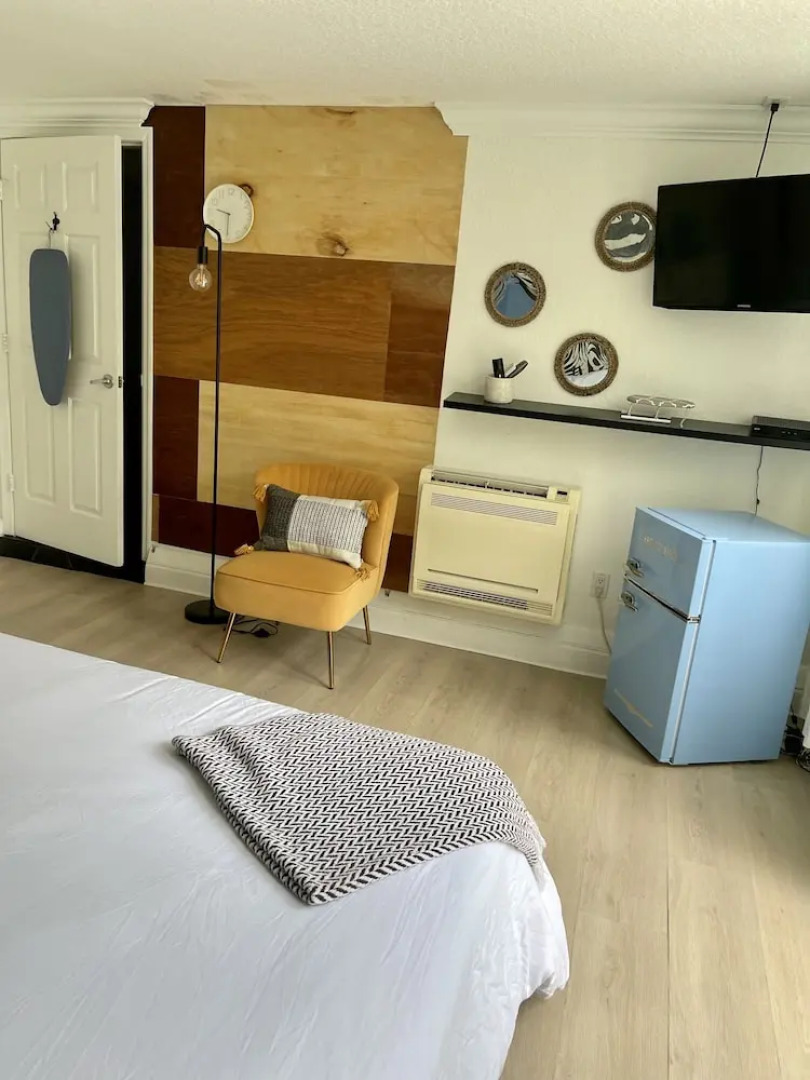 Las Olas Guest House