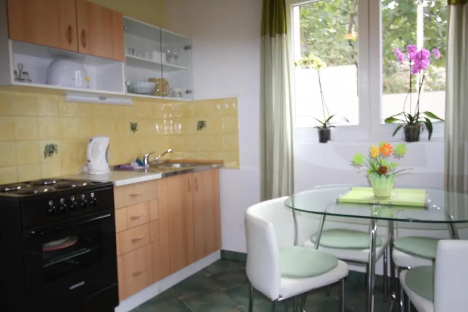 Apartments Ambiente mit Pool