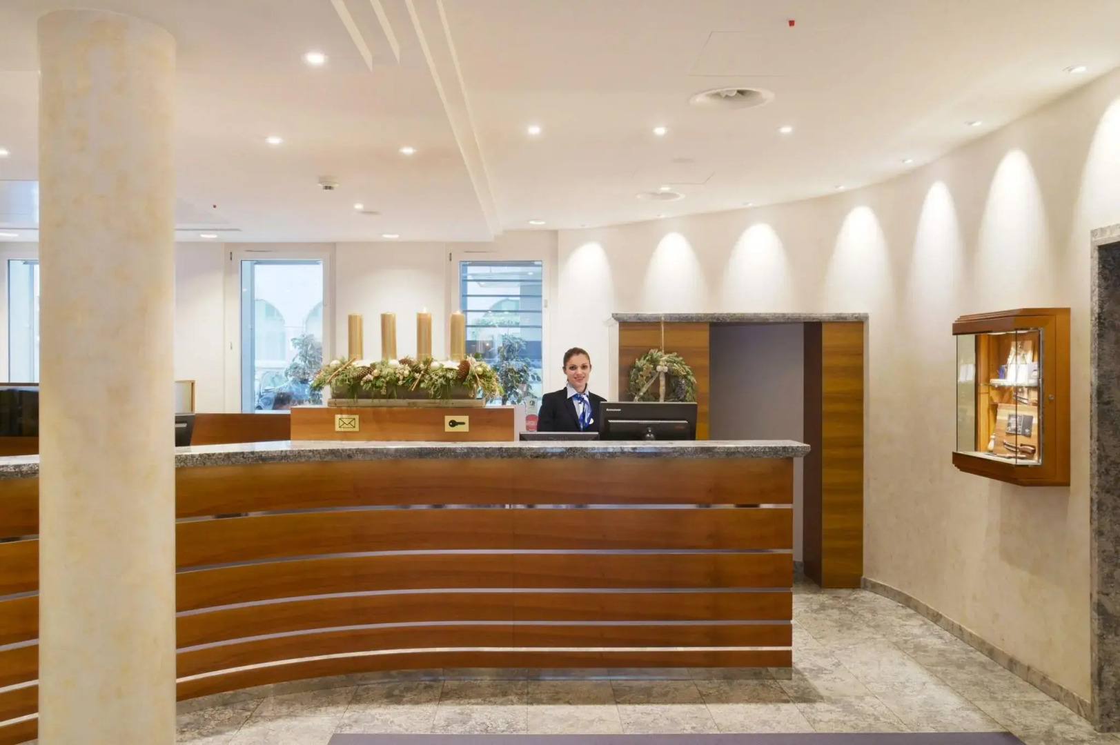 Glärnischhof by Trinity