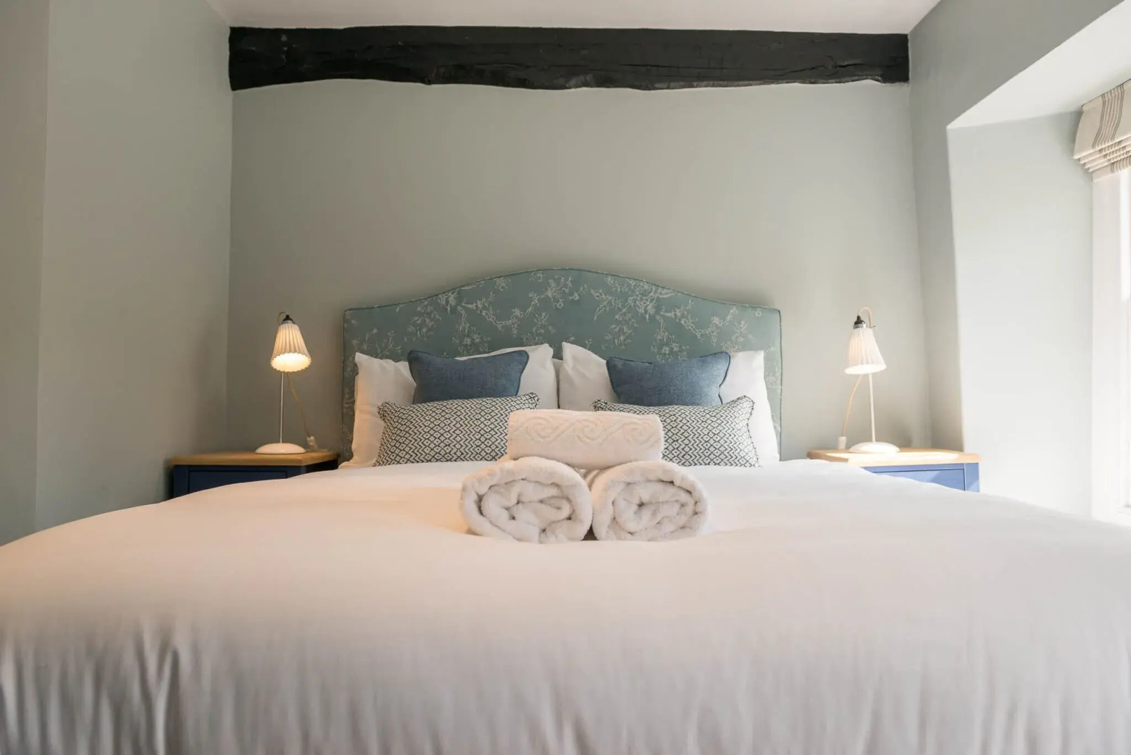 The Horse & Farrier Inn and The Salutation Inn