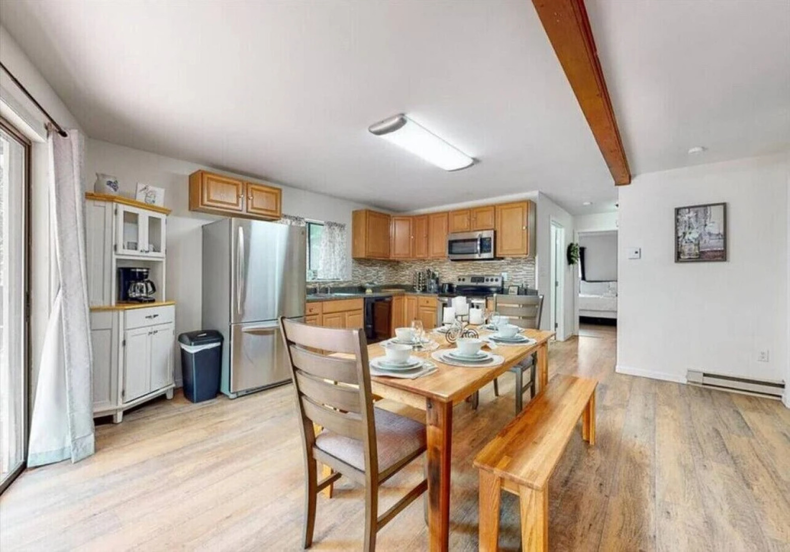 Modern Oversized Poconos Chalet 5BR