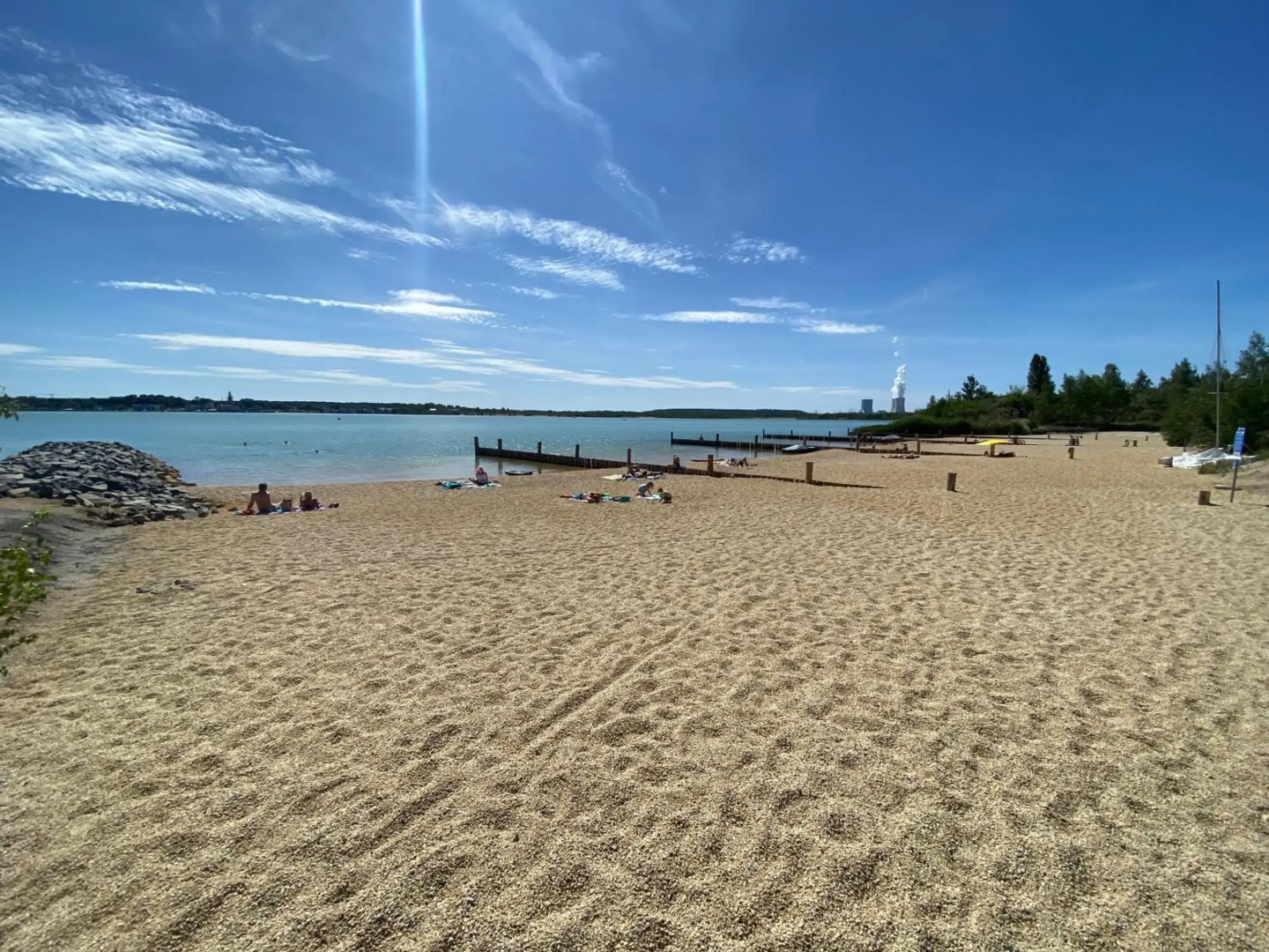 Schöne 2 Raumwohnung. Neu saniert, modern.