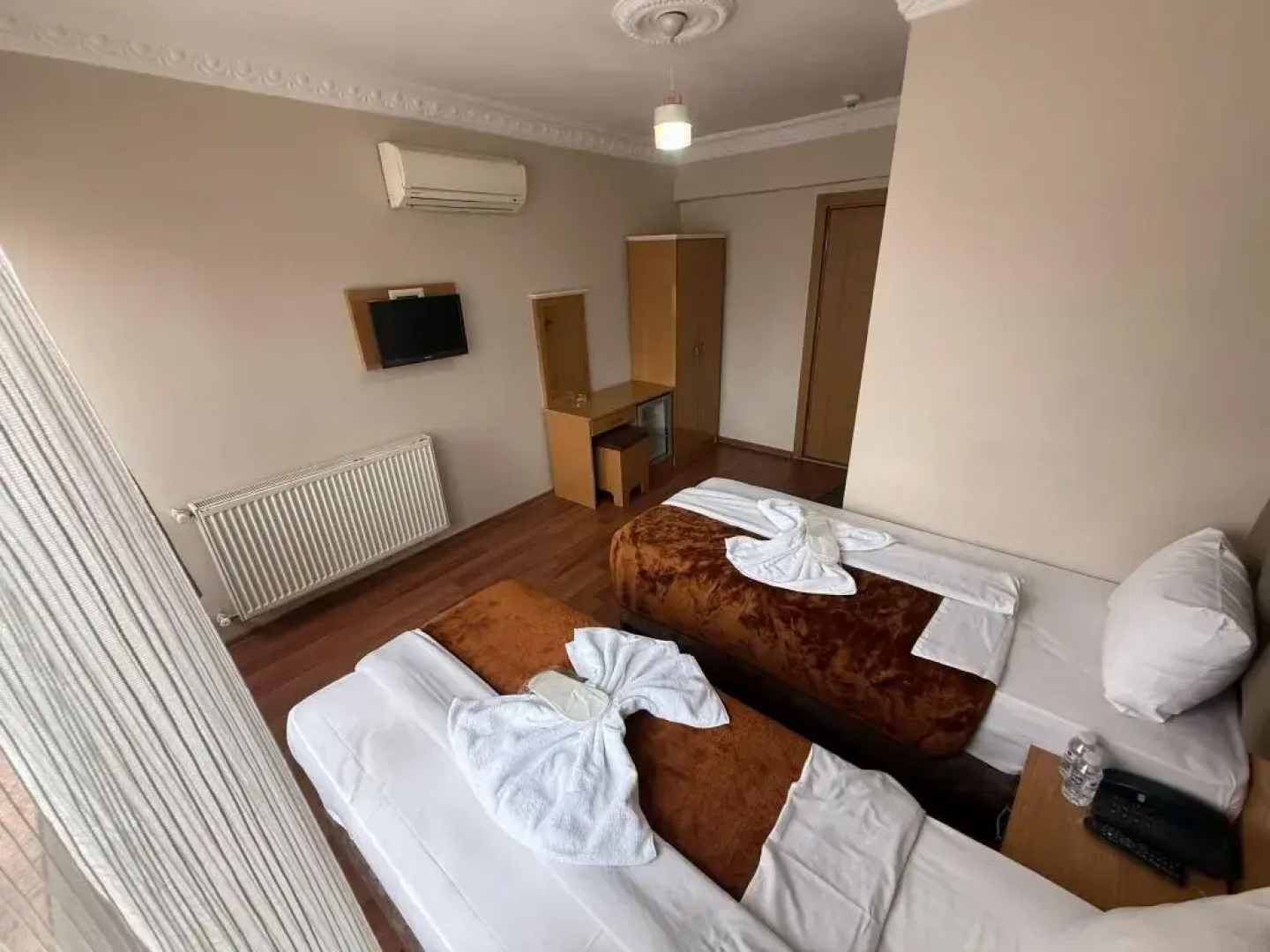 Alklas Hotel