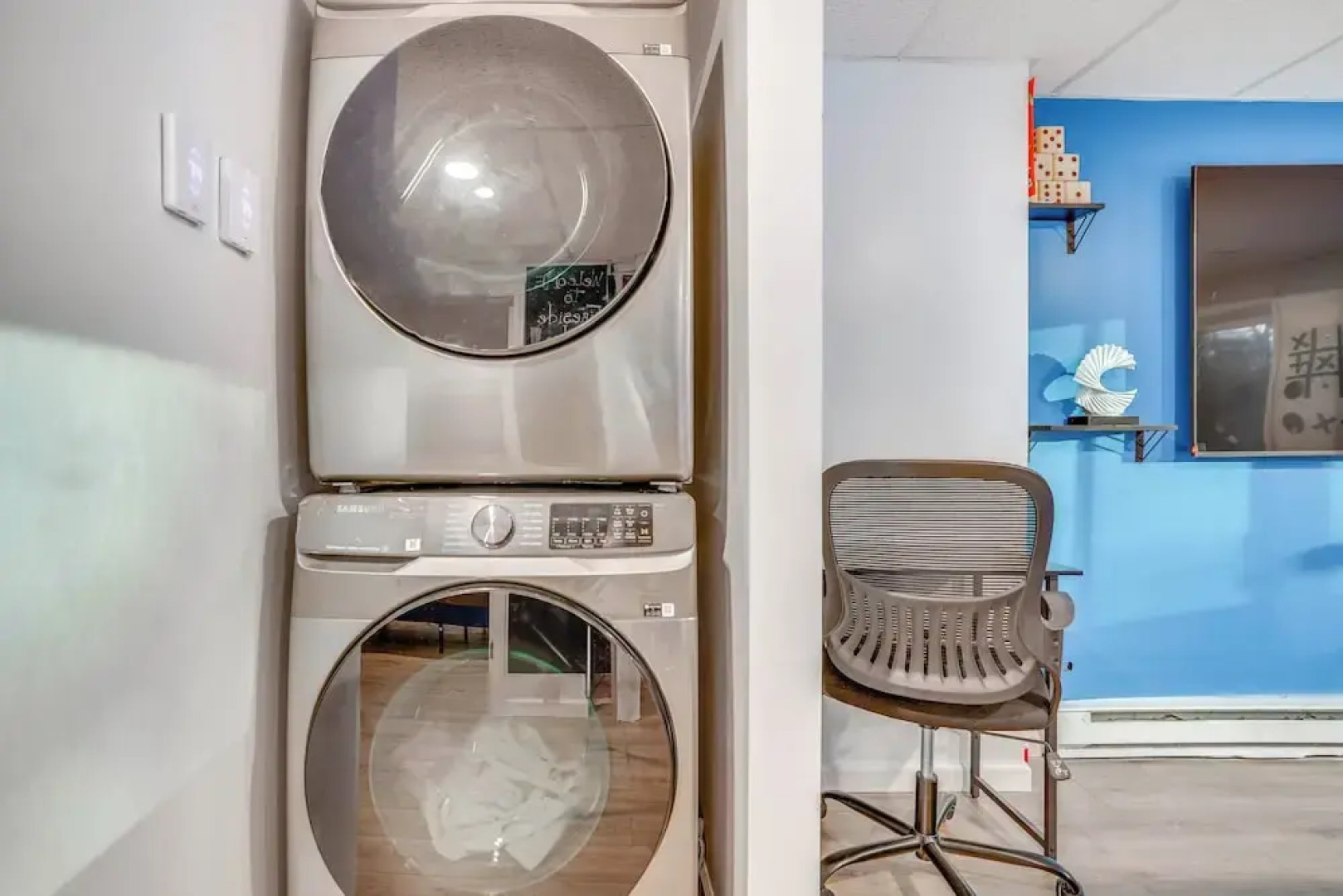 < 7 Mi to Slopes: Inviting Pocono Mtn Retreat!