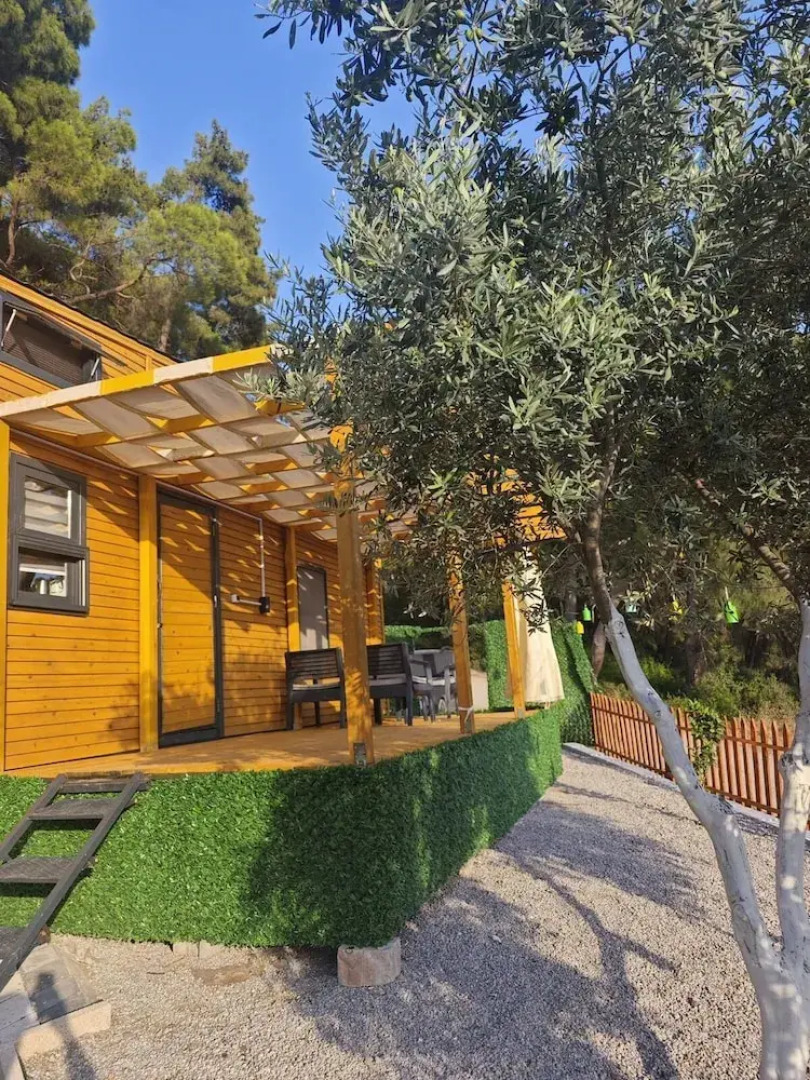 Ti̇ny Mi̇ni̇ House