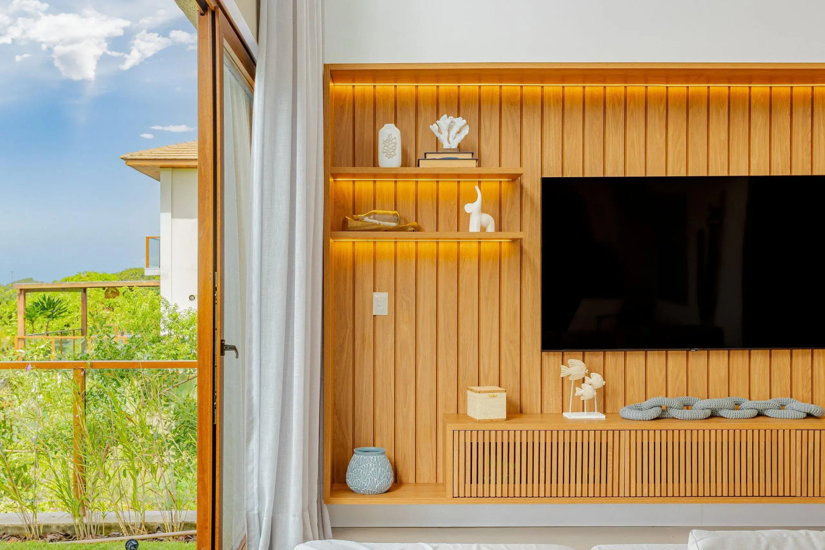 PF54 Casa Alto Padrão 5 Suítes com Diarista Inclusa - Praia do Forte