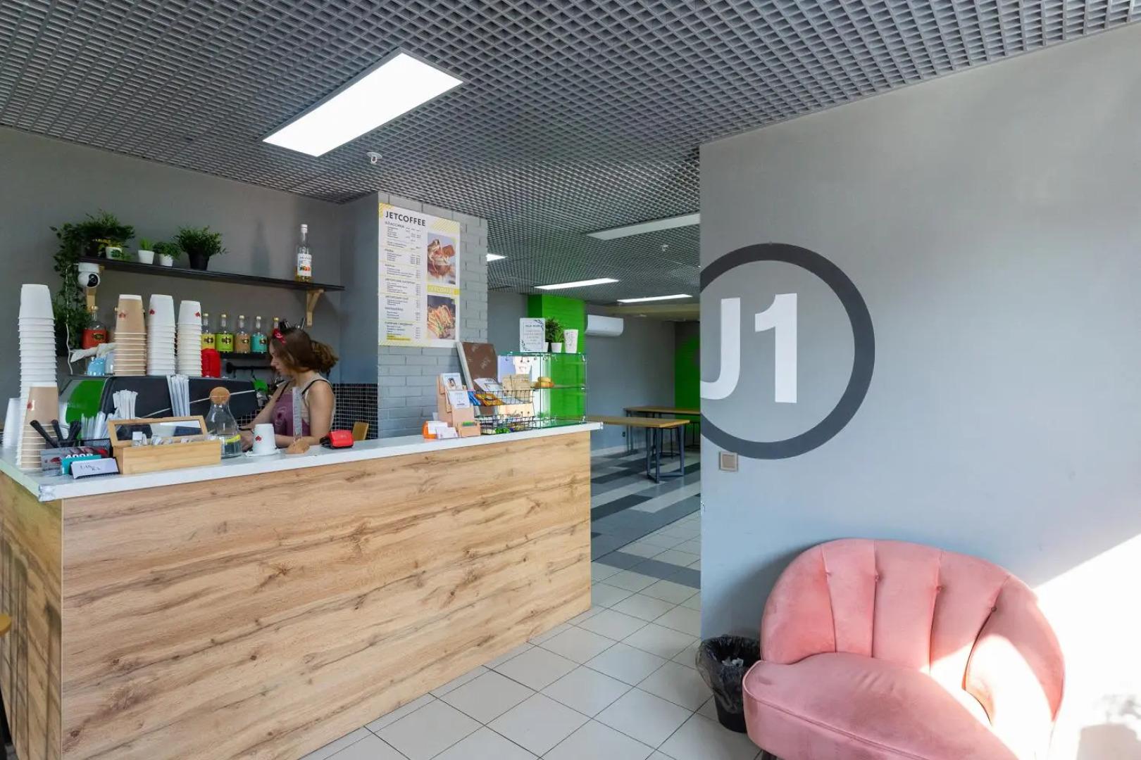 Jet life на улице Железнодорожная