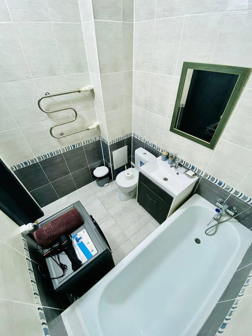 Light House (Лайт Хаус) на проспекте Алии Молдагуловой 30Б