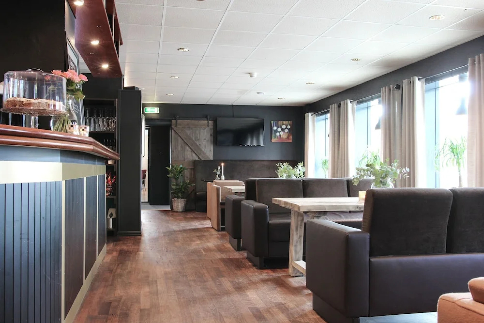 Brattvåg Fjordhotell