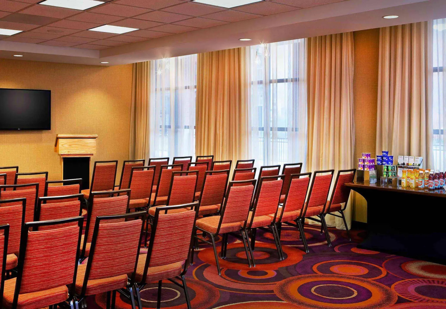 Courtyard Syracuse Downtown At Armory Square
